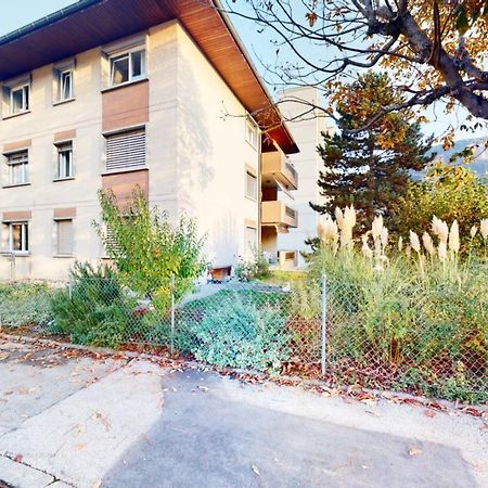 Spacious Studio In A Nice Area In Sierre Appartement Buitenkant foto